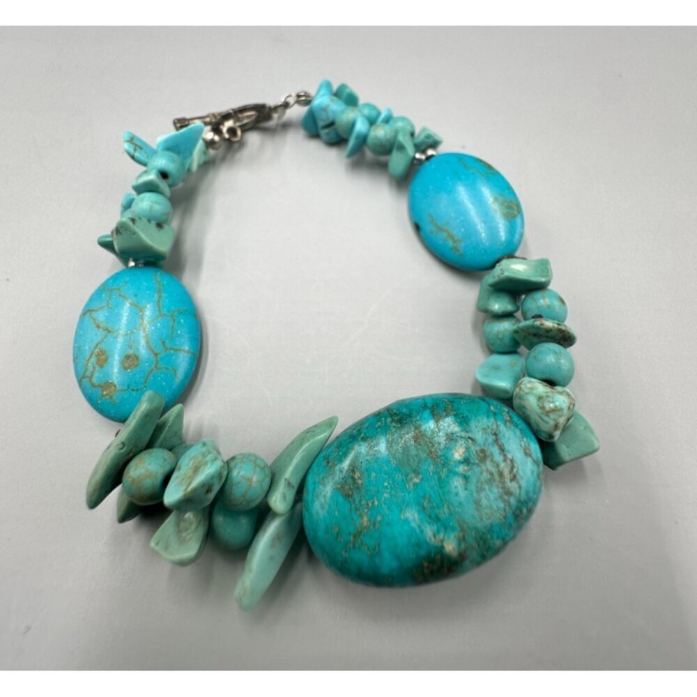 3/$30 Faux Turquoise Chunky Beaded Bracelet Oval Stone Chip Beads Silver Clasp